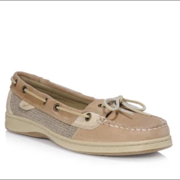 SPERRY ANGELFISH BOAT SHOES SIZE 9 M